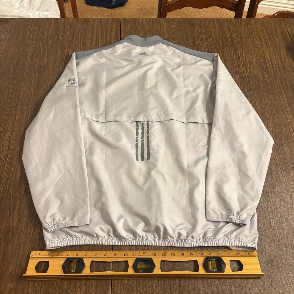 Adidas Men's Grey Full Zip Vented Windbreaker Jacket Size: XL
Color Grey
Shipped